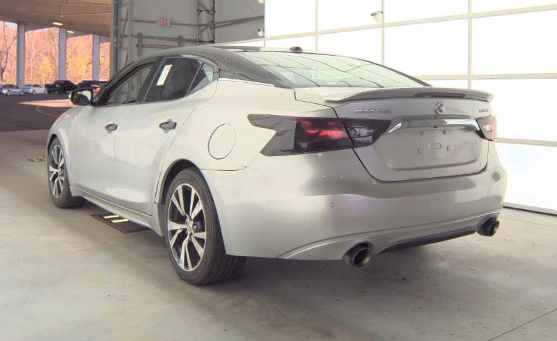 Used 2017 Nissan Maxima Platinum image 7