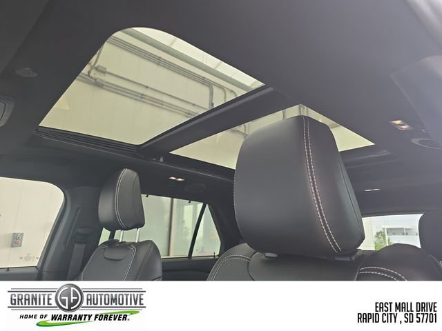 Used 2023 Ford Explorer ST w/ Equipment Group 401A AWD/4WD image 21