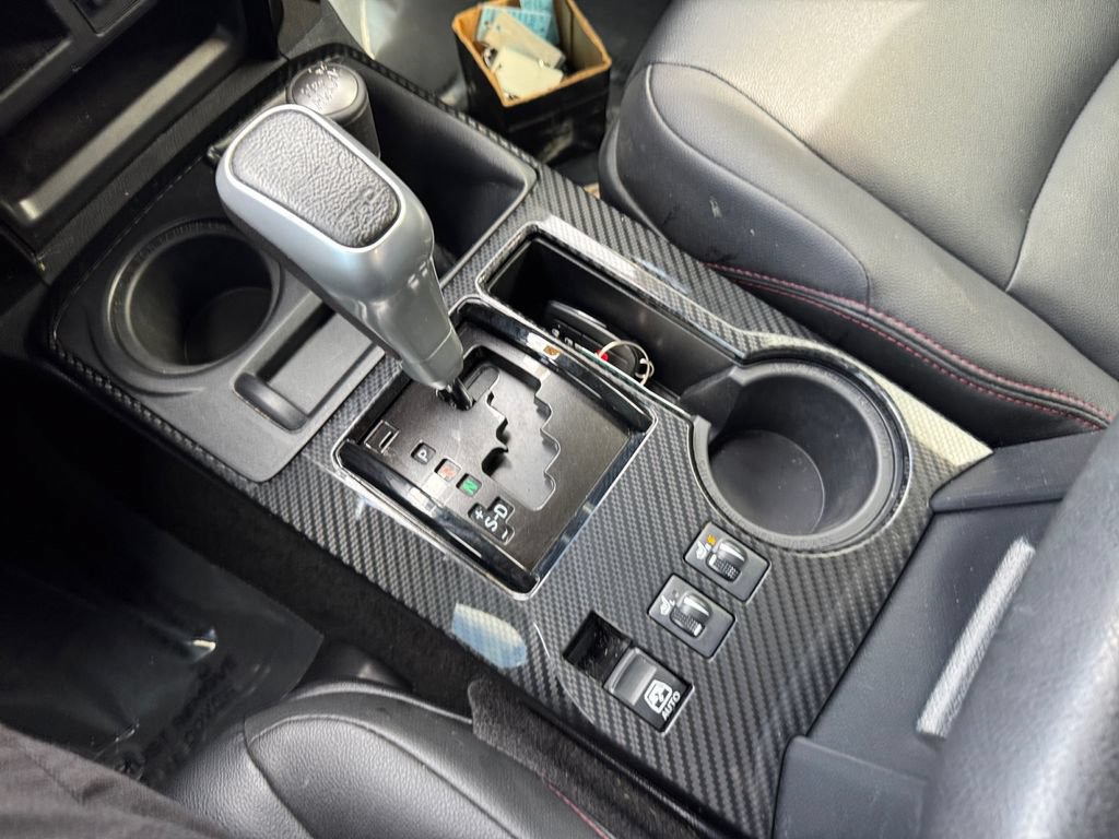 Used 2024 Toyota 4Runner TRD Off-Road Premium w/ Off Road Premium Plus Package AWD/4WD image 22