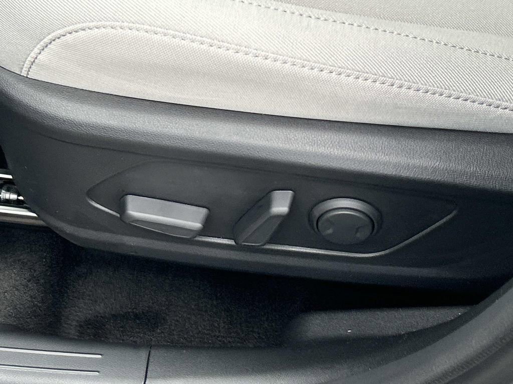 New 2026 Hyundai Tucson SEL image 17