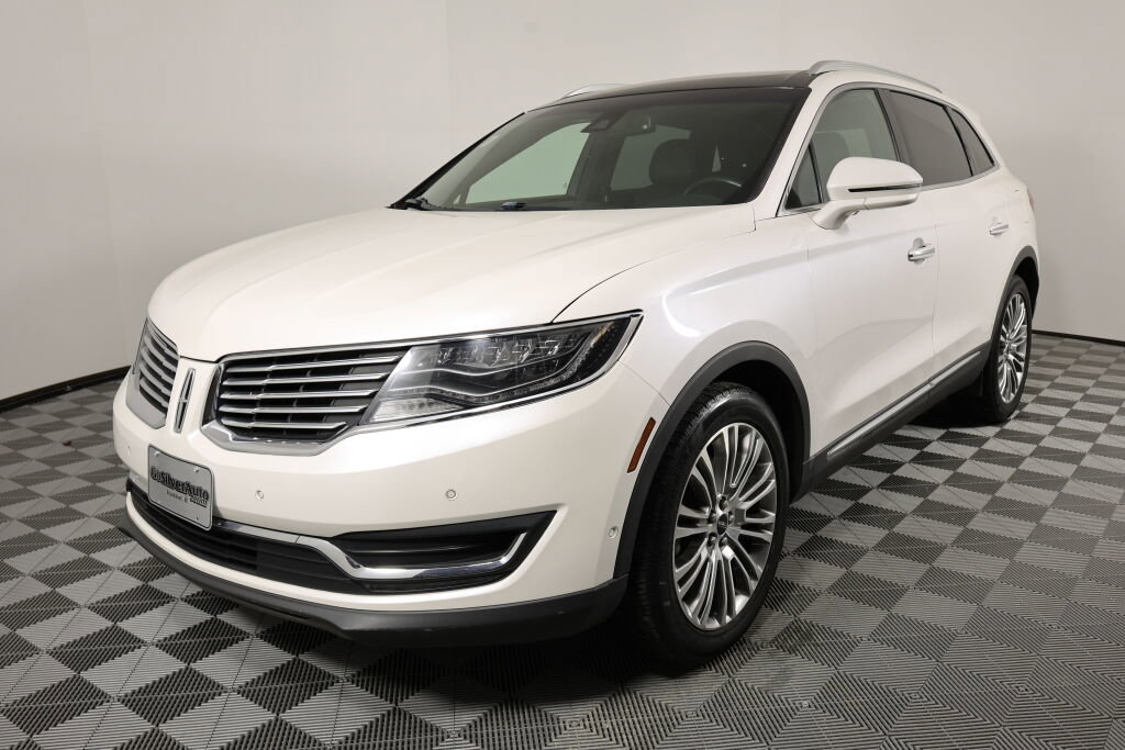 Used 2017 Lincoln MKX Reserve w/ Luxury Package image 5