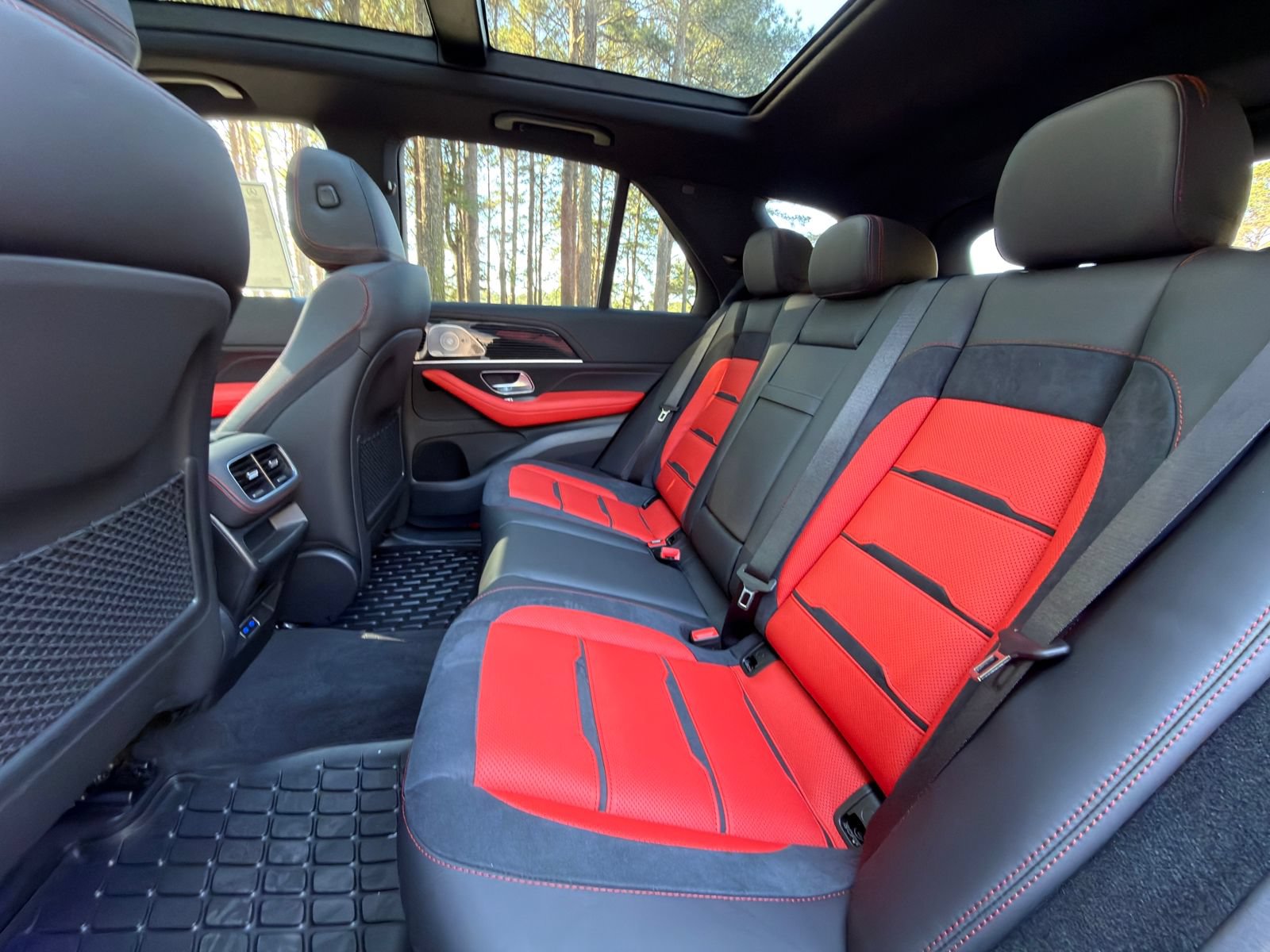 New 2026 Mercedes-Benz GLE 53 AMG 4MATIC image 14