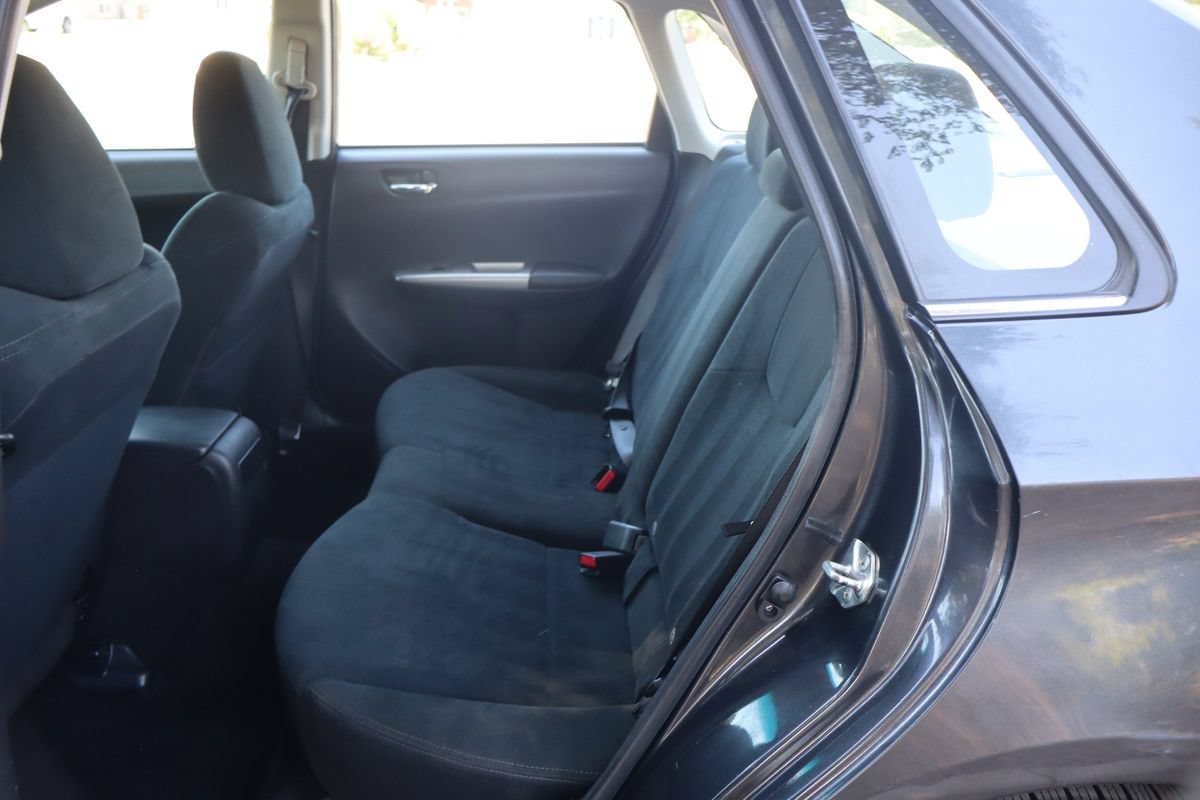 Used 2010 Subaru Impreza 2.5i Premium AWD/4WD image 20
