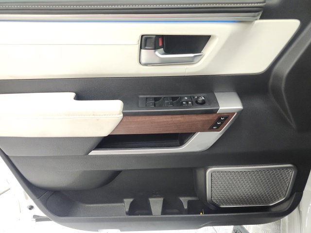 Certified 2024 Toyota Sequoia Capstone AWD/4WD image 9