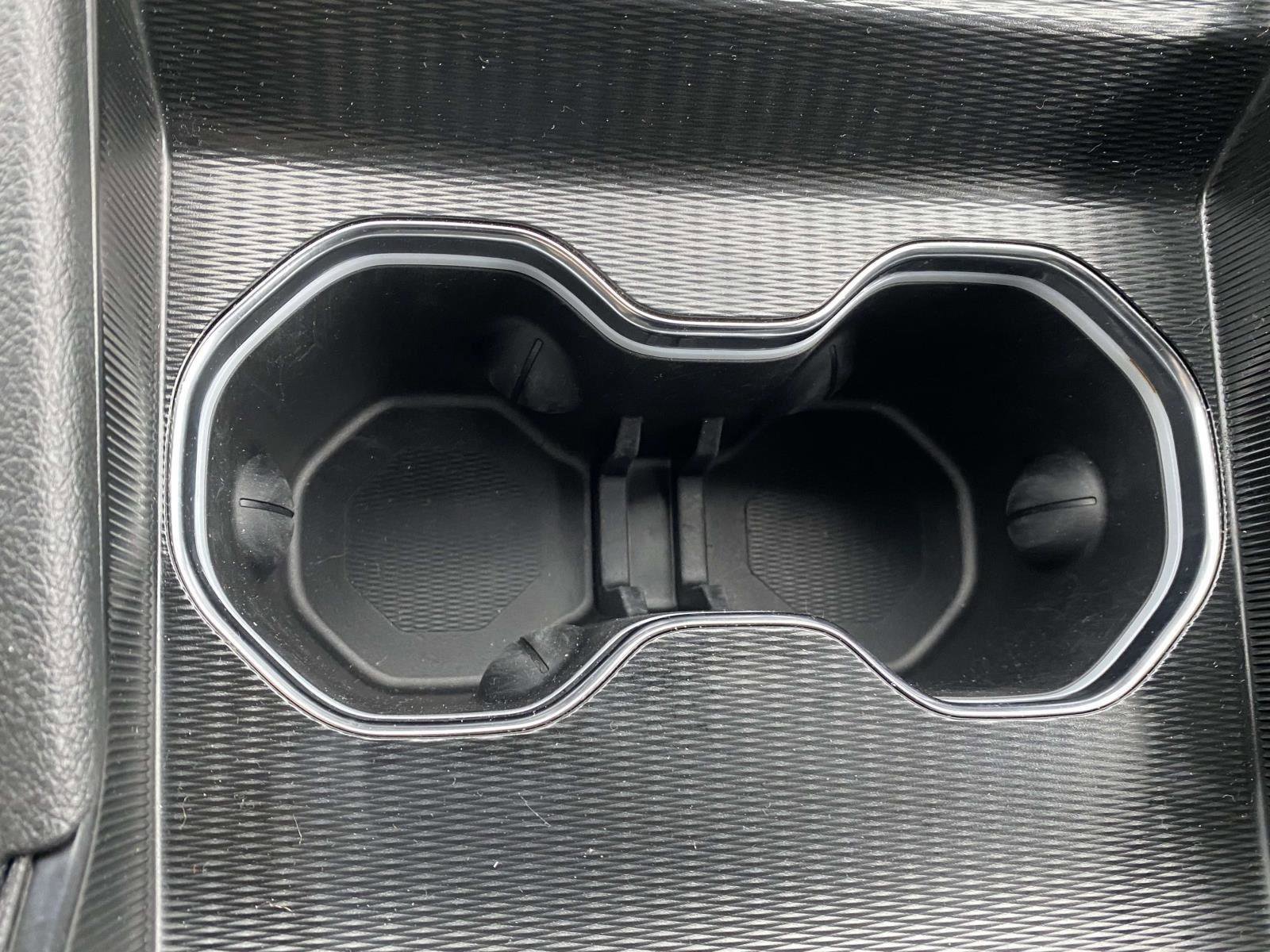 Certified 2024 Jeep Grand Cherokee Laredo image 4