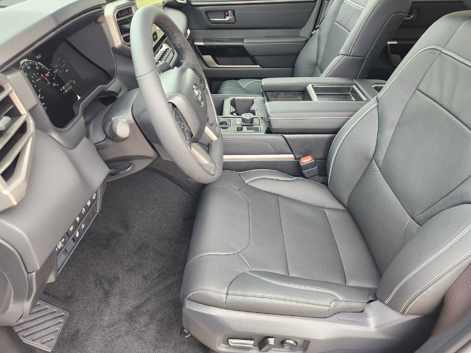 New 2026 Toyota Tundra Limited w/ Limited PVM Package AWD/4WD image 14