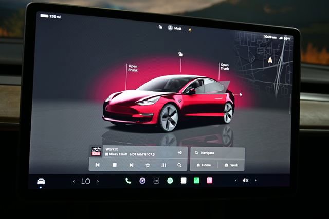 Used 2023 Tesla Model 3 Standard Range RWD image 30