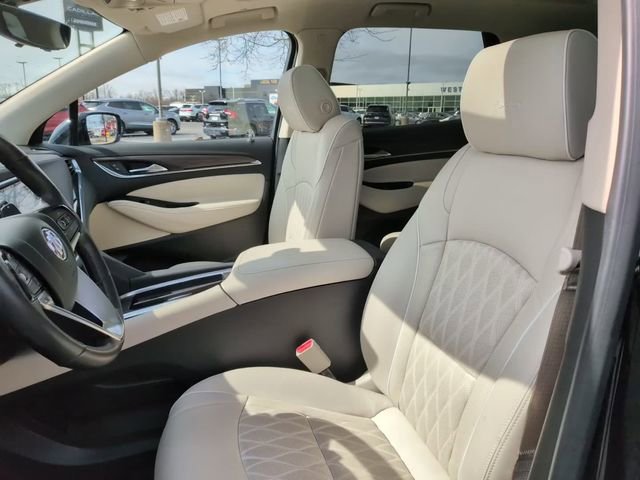 Certified 2023 Buick Enclave Avenir w/ Avenir Technology Package image 18