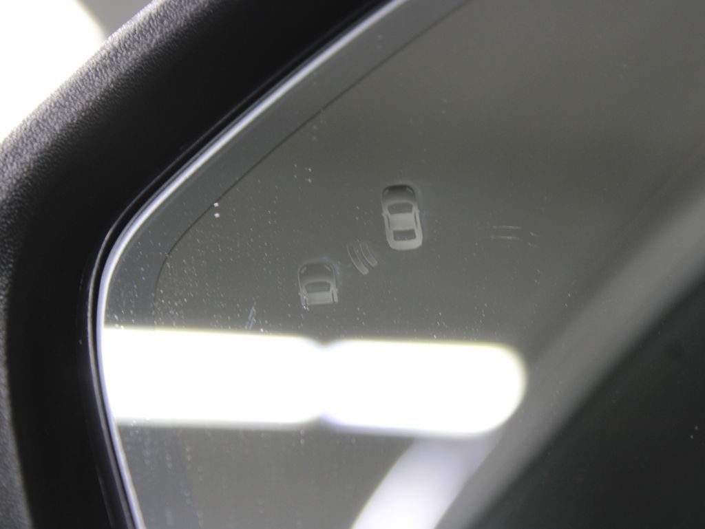 Used 2025 Ford Explorer ST AWD/4WD image 77