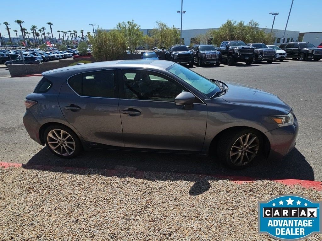 Used 2013 Lexus CT 200h w/ Premium Pkg FWD image 3