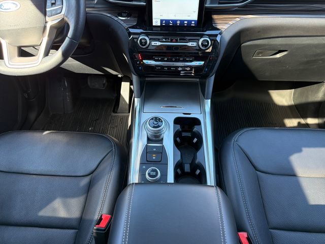 Certified 2024 Ford Explorer Limited w/ Limited Technology Package image 20