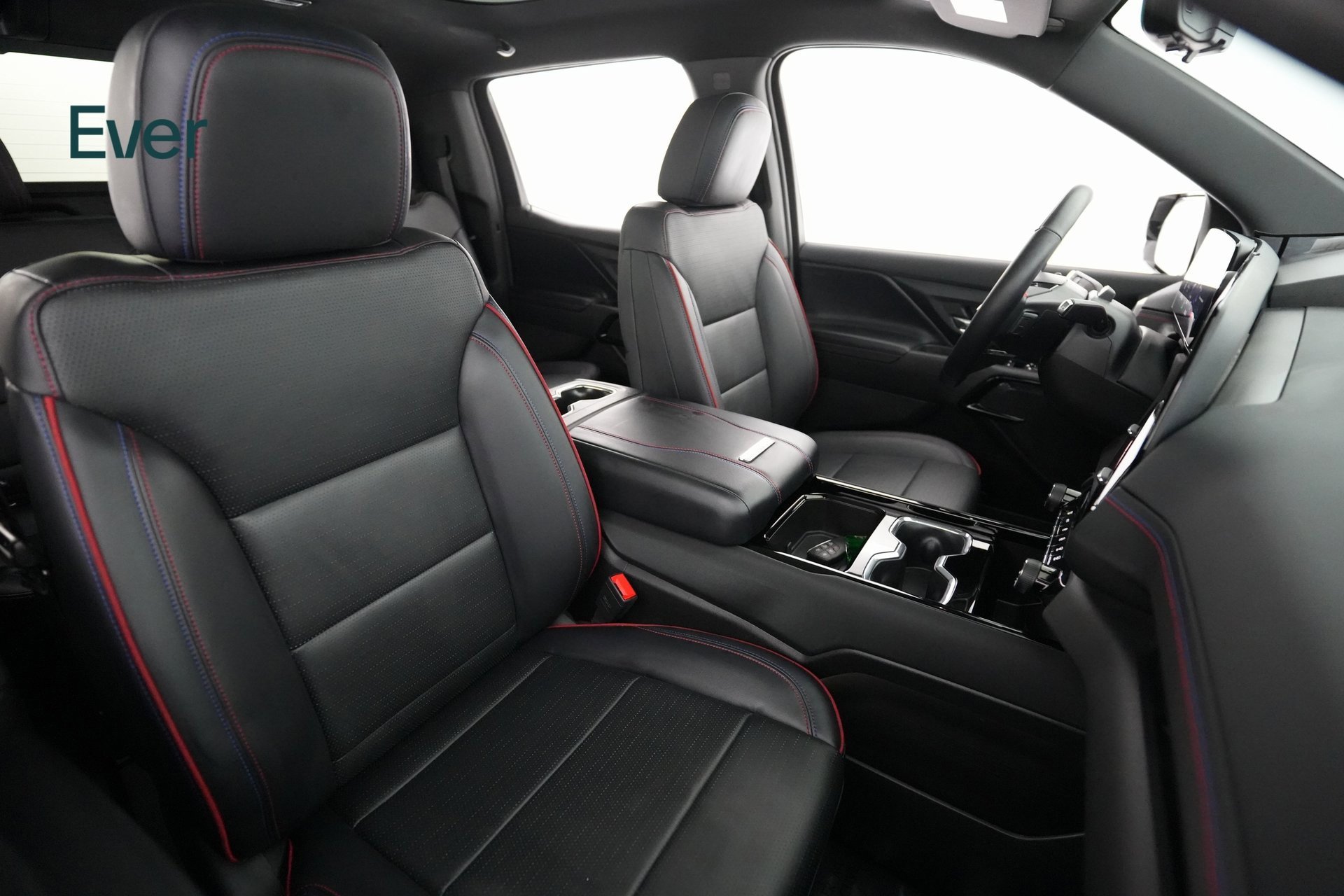 Used 2024 Chevrolet Silverado EV RST image 6