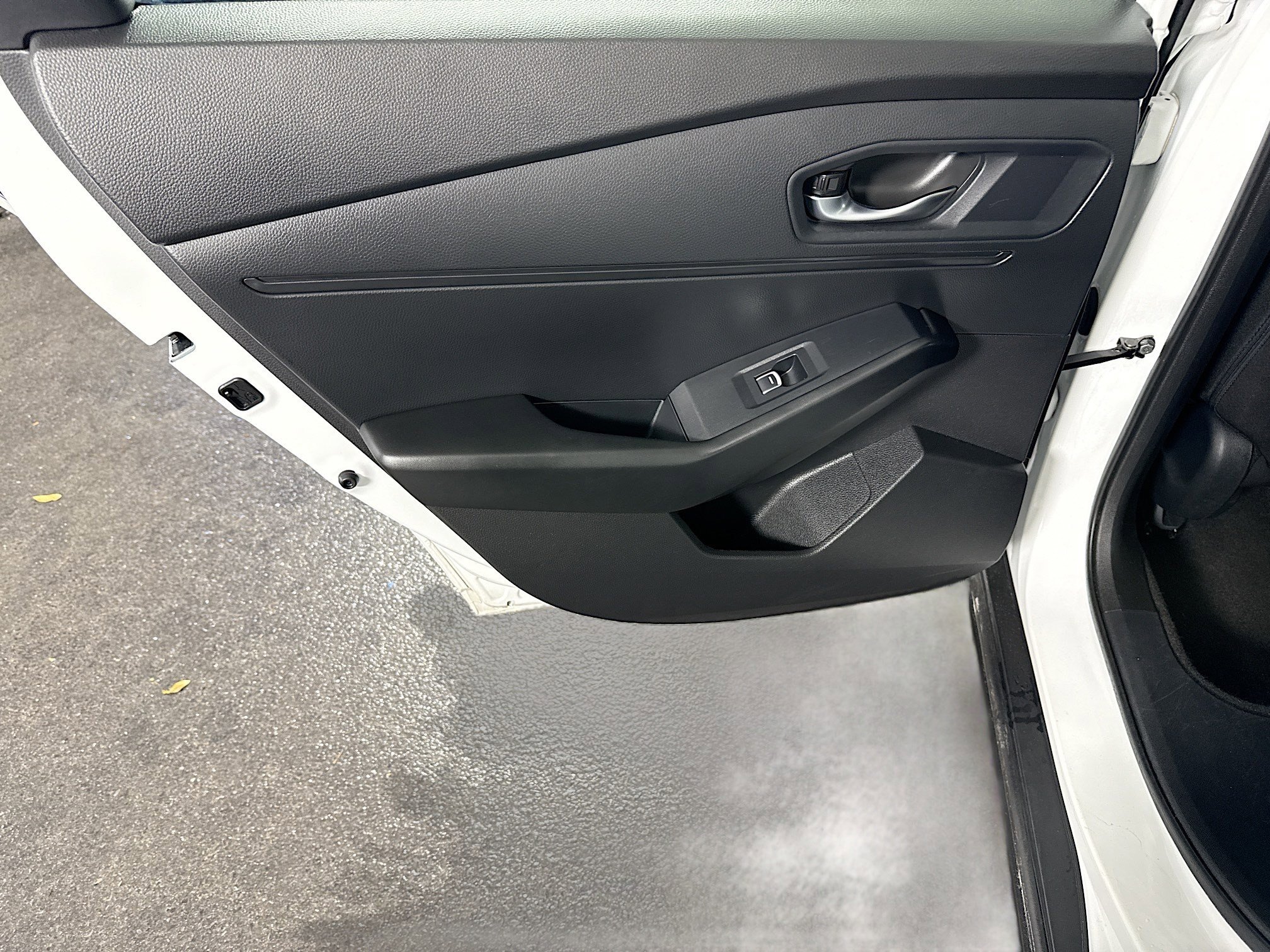 Used 2023 Honda Accord EX image 26