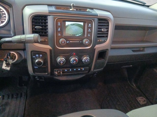 Used 2018 RAM 3500 Tradesman w/ Chrome Appearance Group AWD/4WD image 12