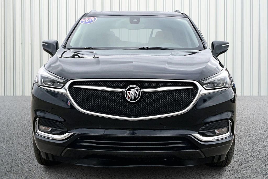 Used 2019 Buick Enclave Premium image 2