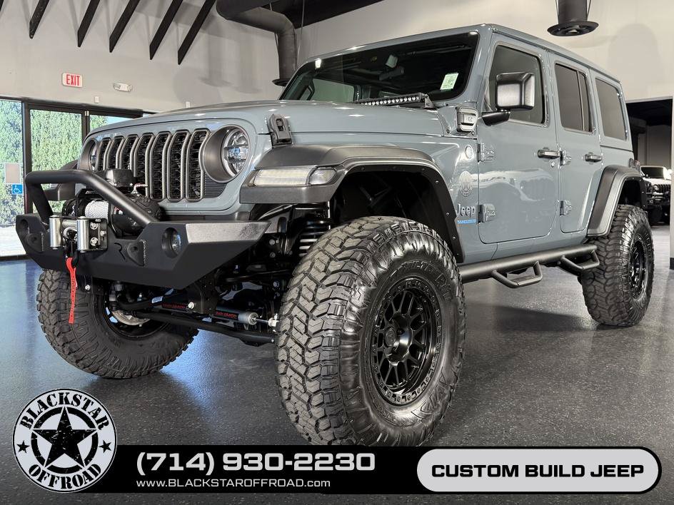 Used 2024 Jeep Wrangler Unlimited w/ Convenience Group AWD/4WD image 13