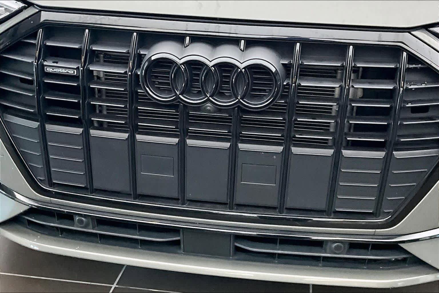 Used 2022 Audi Q3 2.0T Premium Plus AWD/4WD image 32