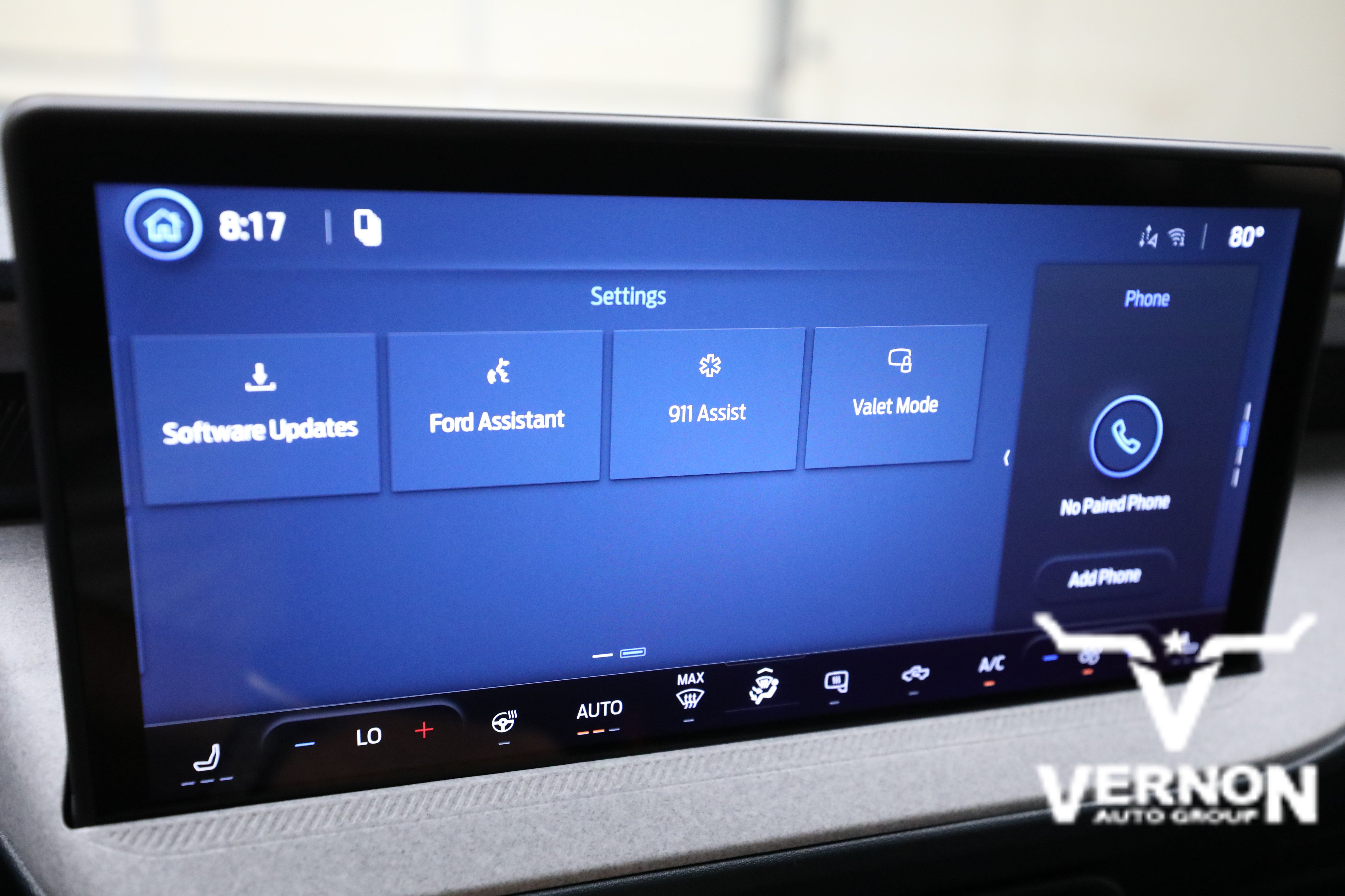 New 2026 Ford Maverick XLT w/ XLT Luxury Package FWD image 28