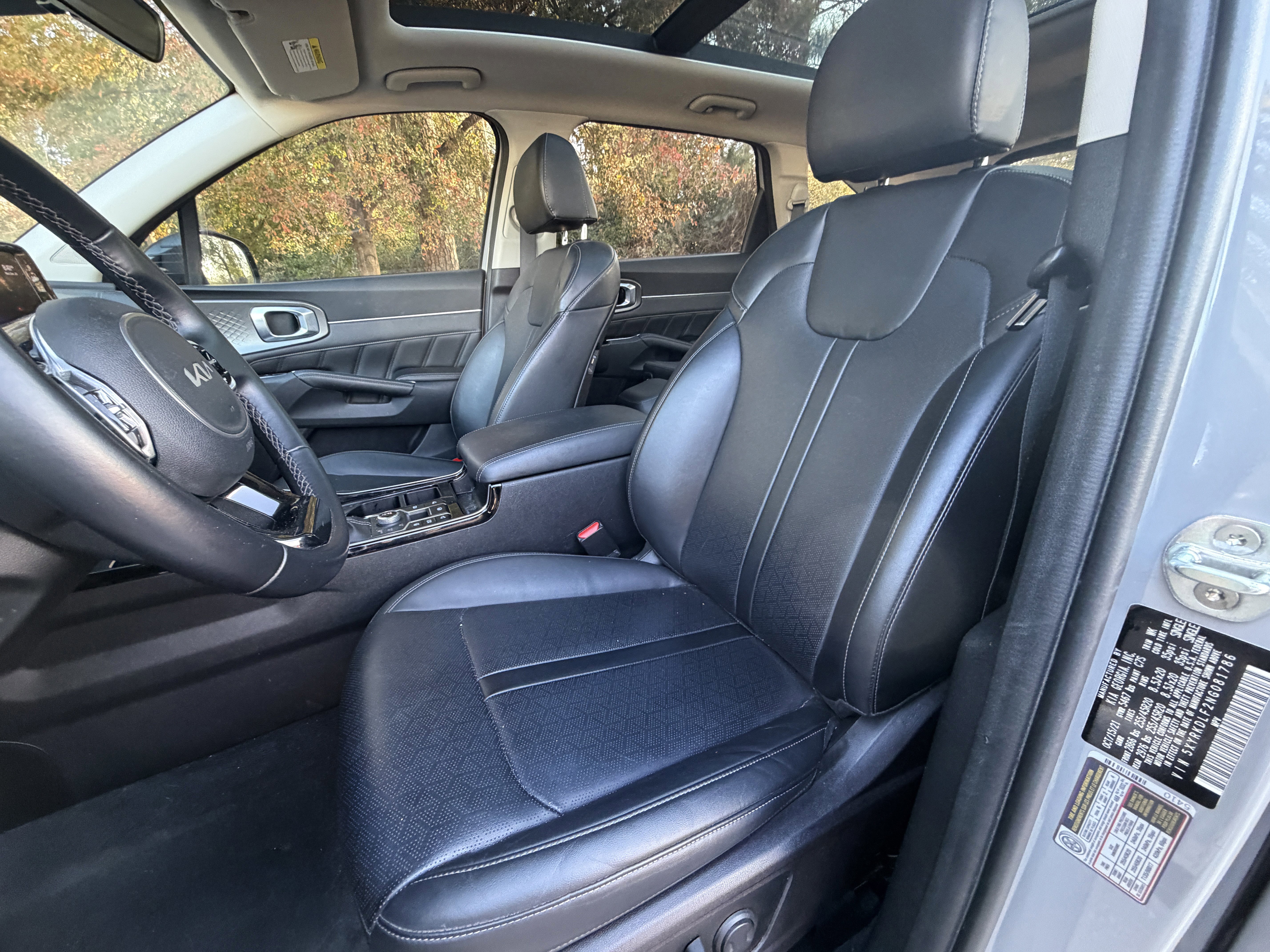 Used 2022 Kia Sorento SX image 7