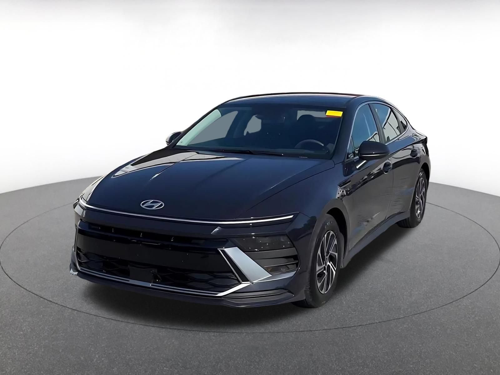 Used 2026 Hyundai Sonata Blue FWD image 4