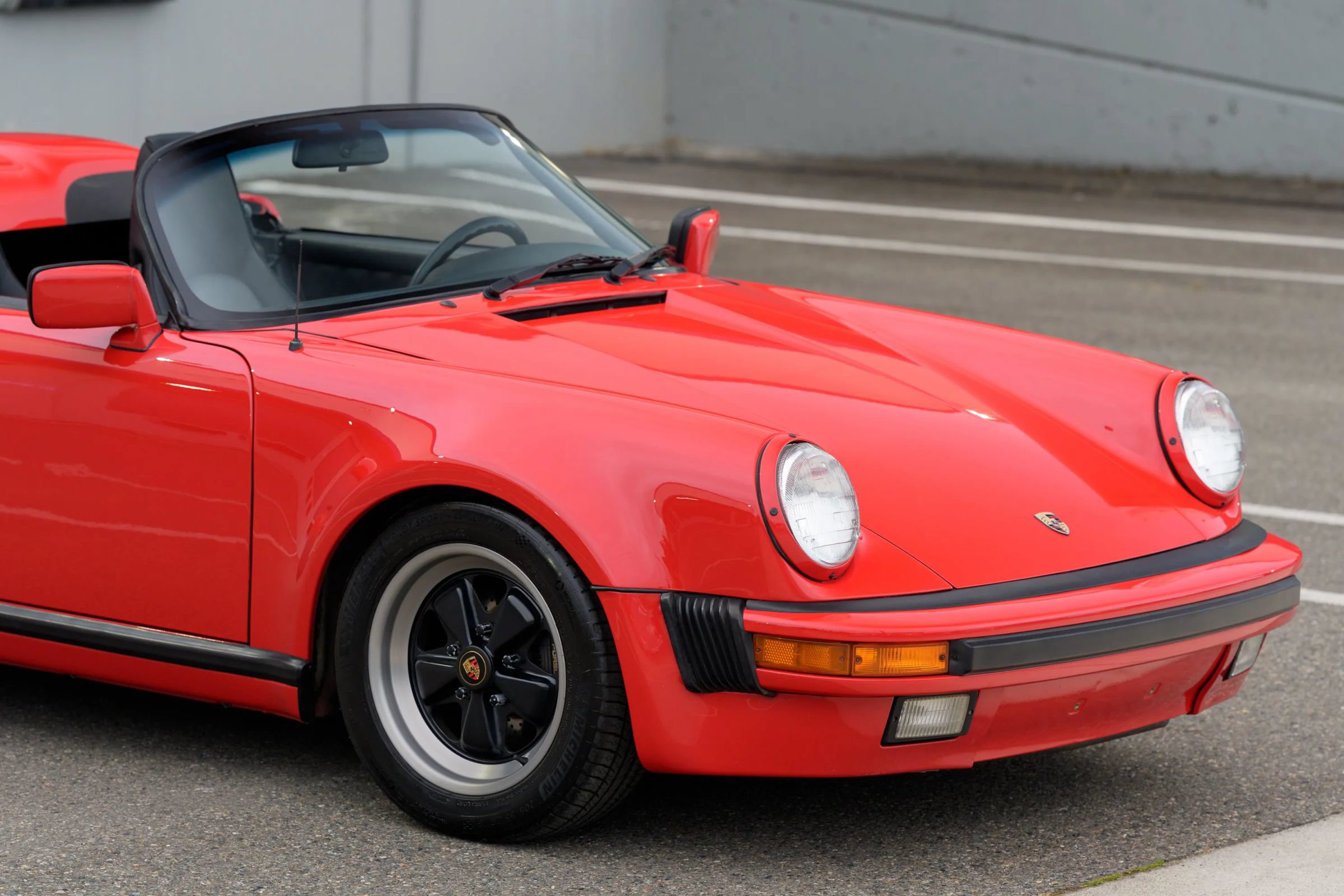 Used 1989 Porsche 911 Carrera RWD image 57