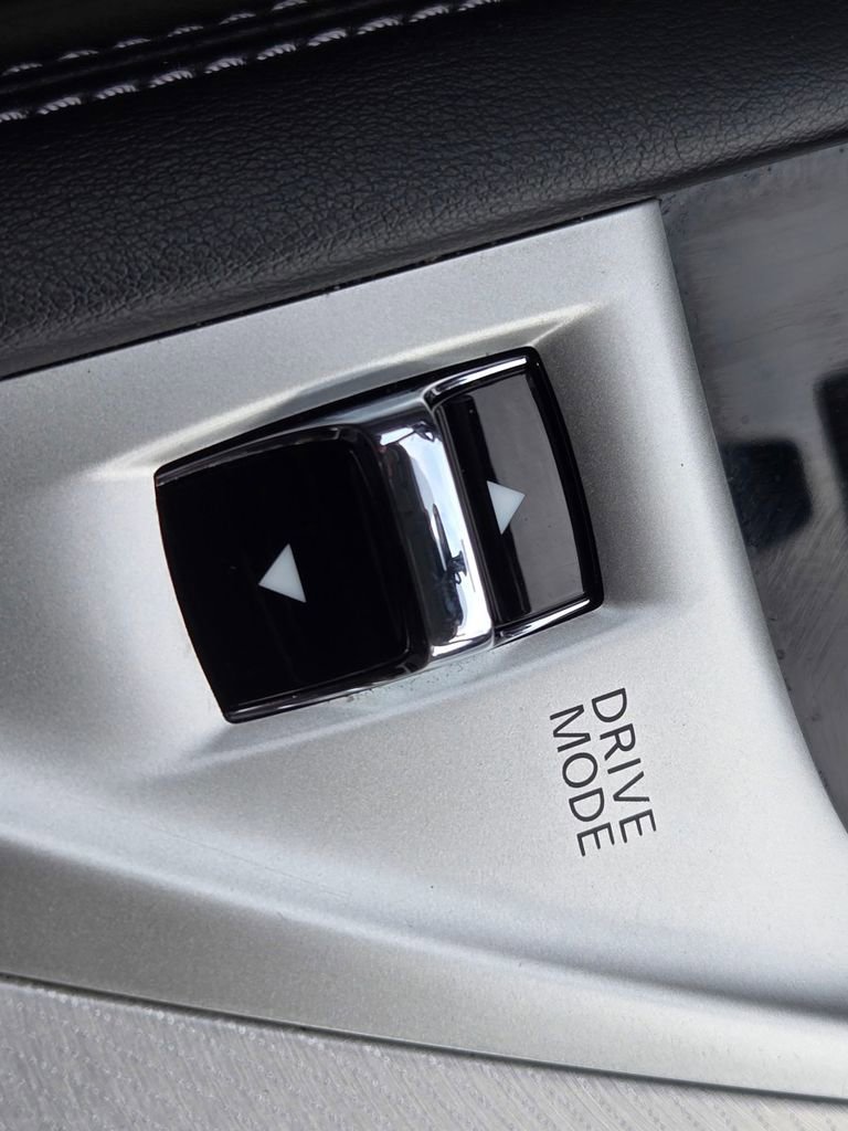 Used 2023 INFINITI Q50 Luxe w/ Cargo Package image 23