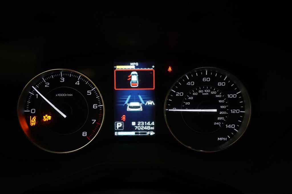 Used 2018 Subaru Impreza 2.0i Limited AWD/4WD image 2