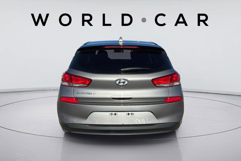 Used 2020 Hyundai Elantra GT image 14