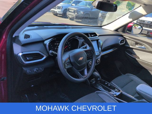 Certified 2021 Chevrolet TrailBlazer LT w/ Convenience Package FWD image 16
