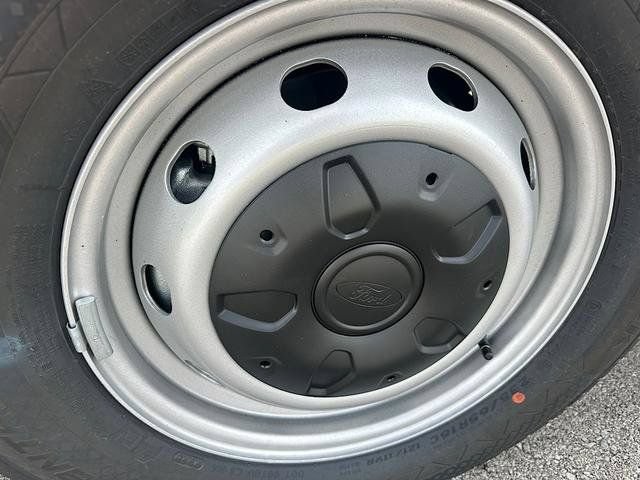 New 2027 Ford Transit 250 148 Medium Roof w/ Load Area Protection Package RWD image 24