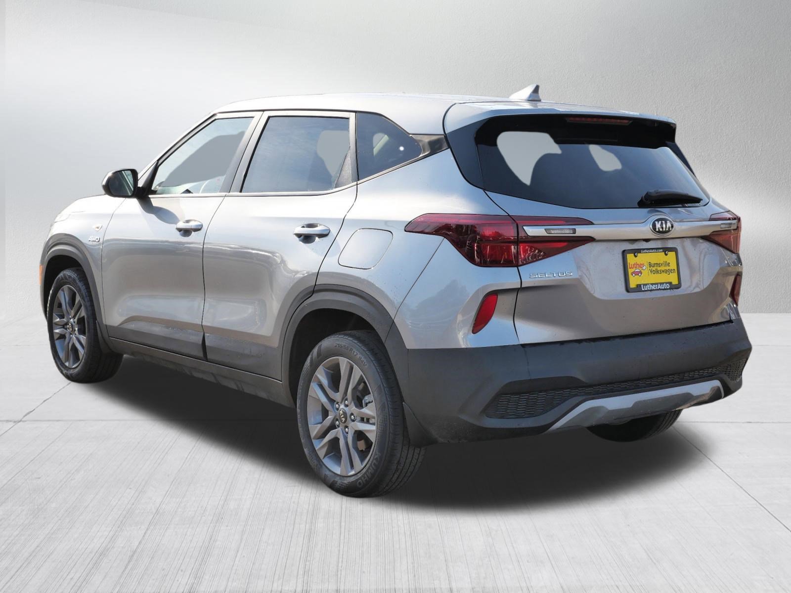 Used 2021 Kia Seltos LX image 5