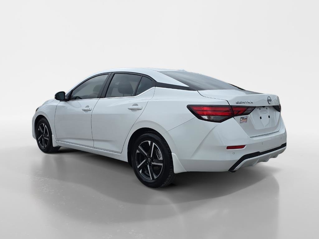 New 2025 Nissan Sentra SV image 3