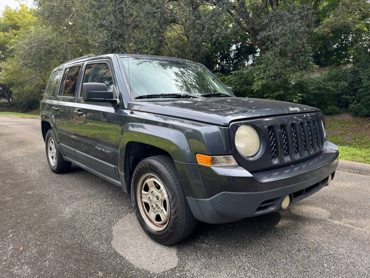 Used 2015 Jeep Patriot Sport w/ Power Value Group FWD image 1