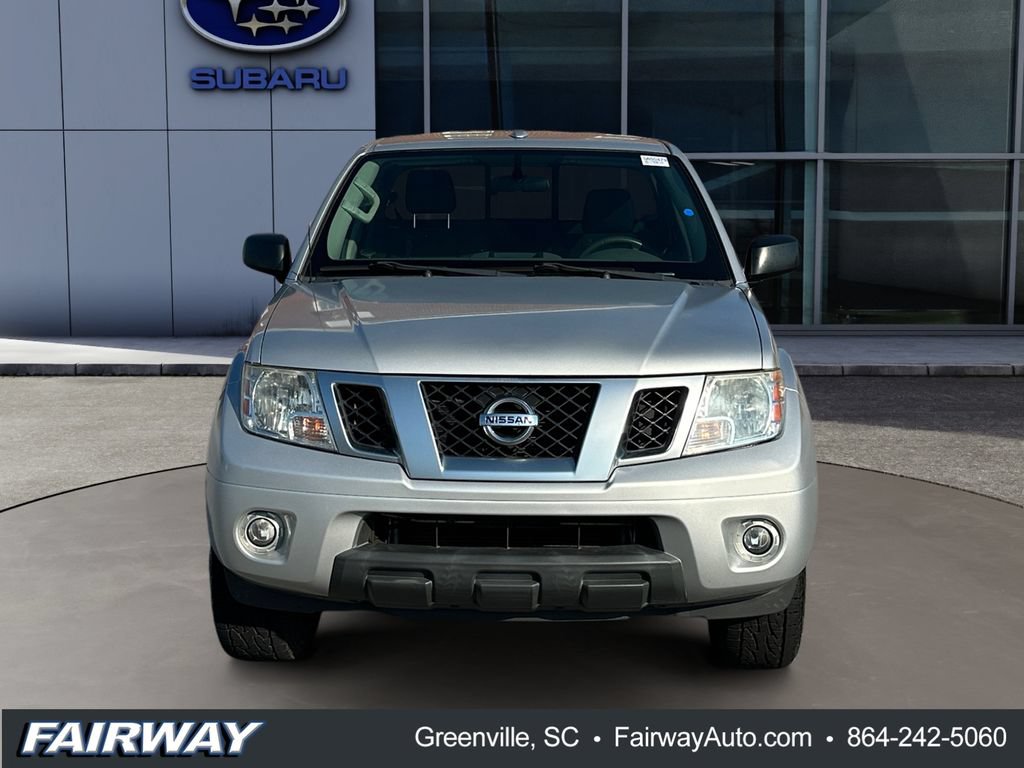 Used 2018 Nissan Frontier SV RWD image 2