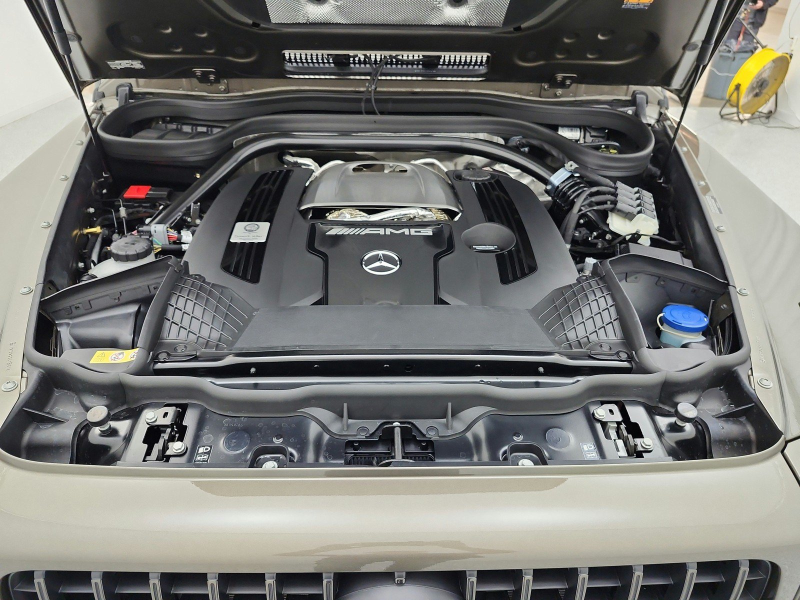 New 2026 Mercedes-Benz G 63 AMG 4MATIC image 12
