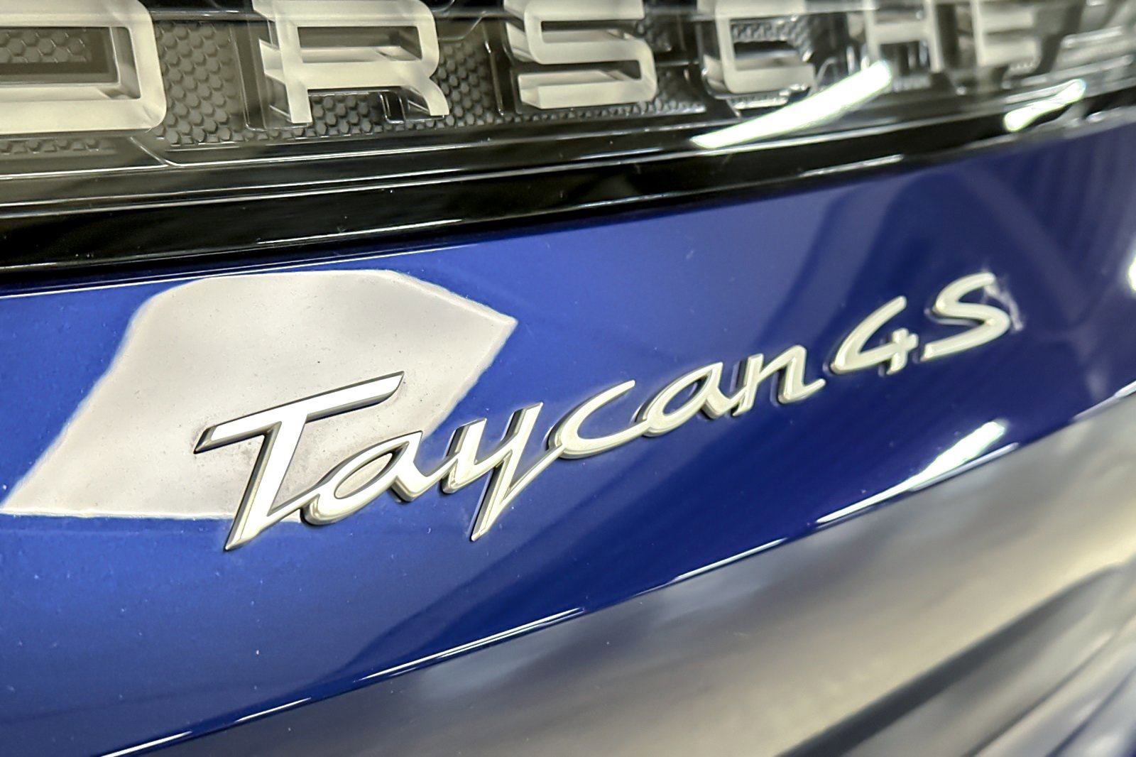 New 2025 Porsche Taycan 4S image 27