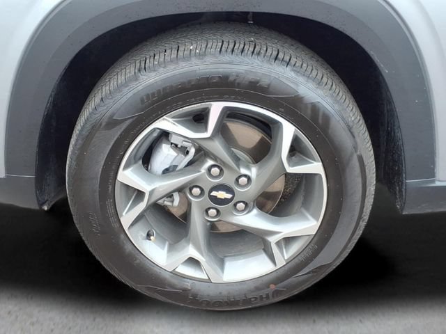Used 2025 Chevrolet Trax LT w/ Driver Confidence Package FWD image 10