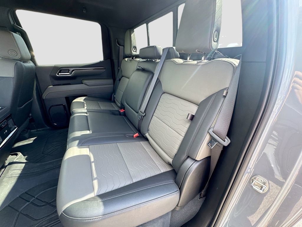 Used 2024 Chevrolet Silverado 1500 ZR2 w/ Technology Package image 24