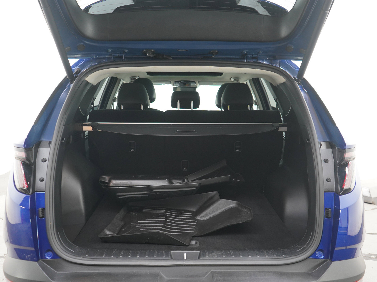 Used 2022 Hyundai Tucson Limited AWD/4WD image 16
