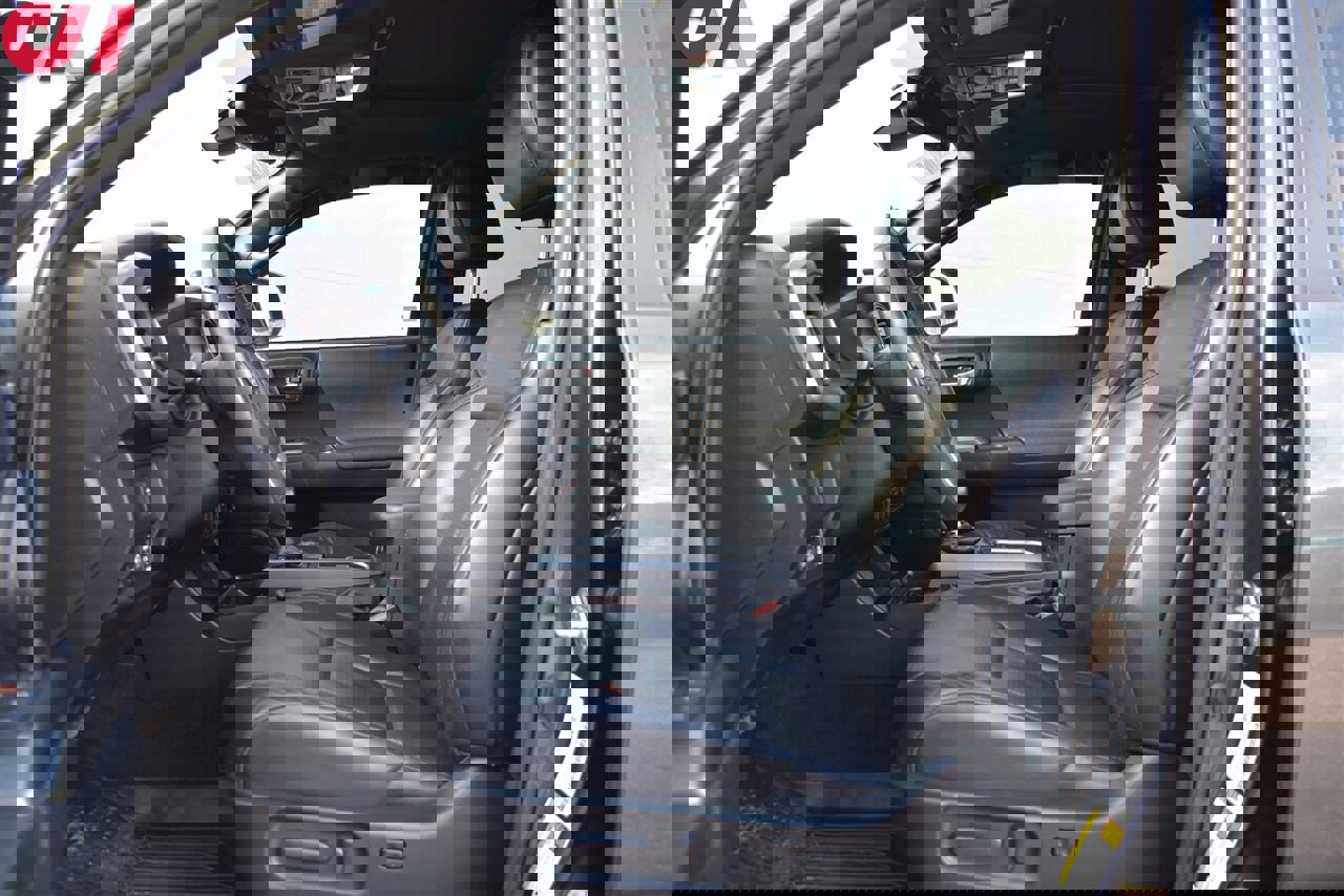 Used 2020 Toyota Tacoma TRD Off-Road w/ TRD Premium Off Road Package image 12