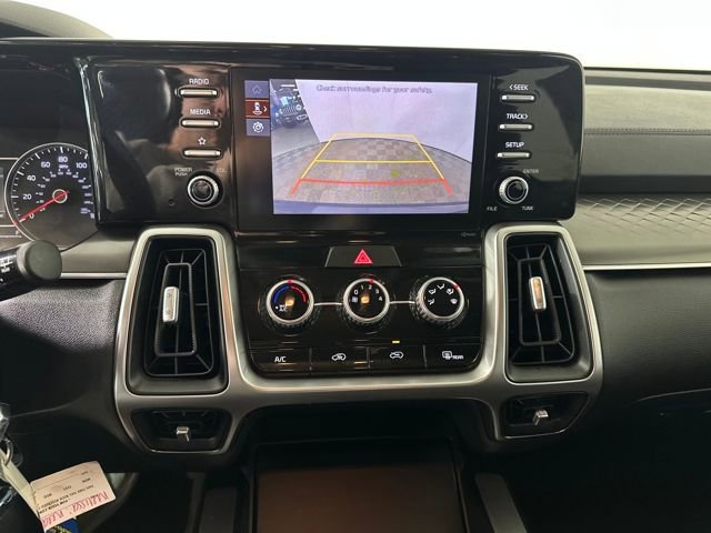 Used 2022 Kia Sorento LX image 22