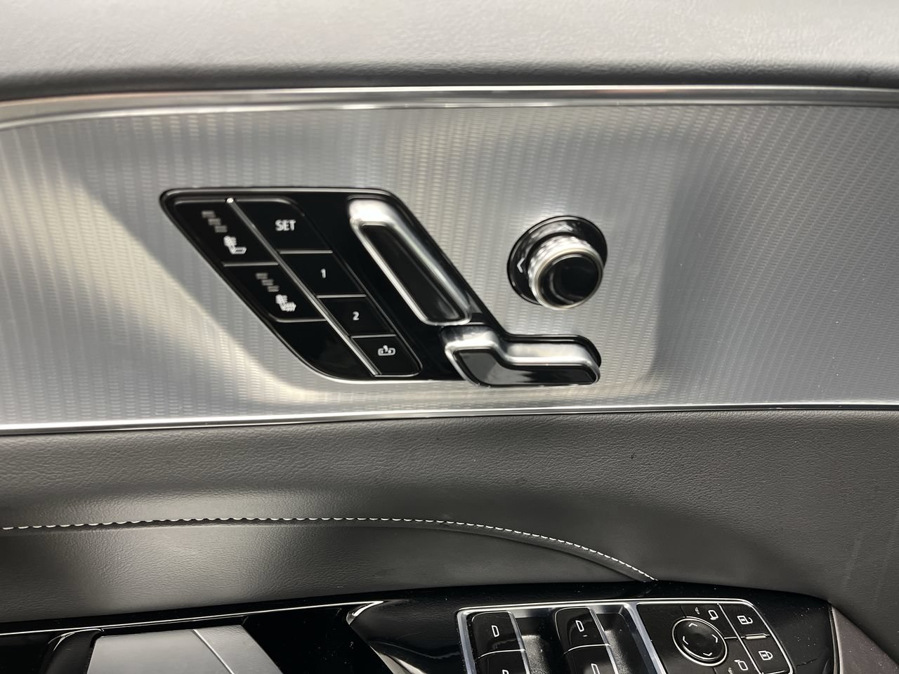 Certified 2024 Cadillac Lyriq Tech w/ LPO, Floor Liner Package AWD/4WD image 12