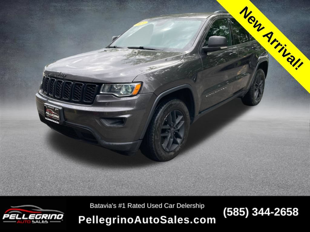 Used 2021 Jeep Grand Cherokee Limited AWD/4WD image 1