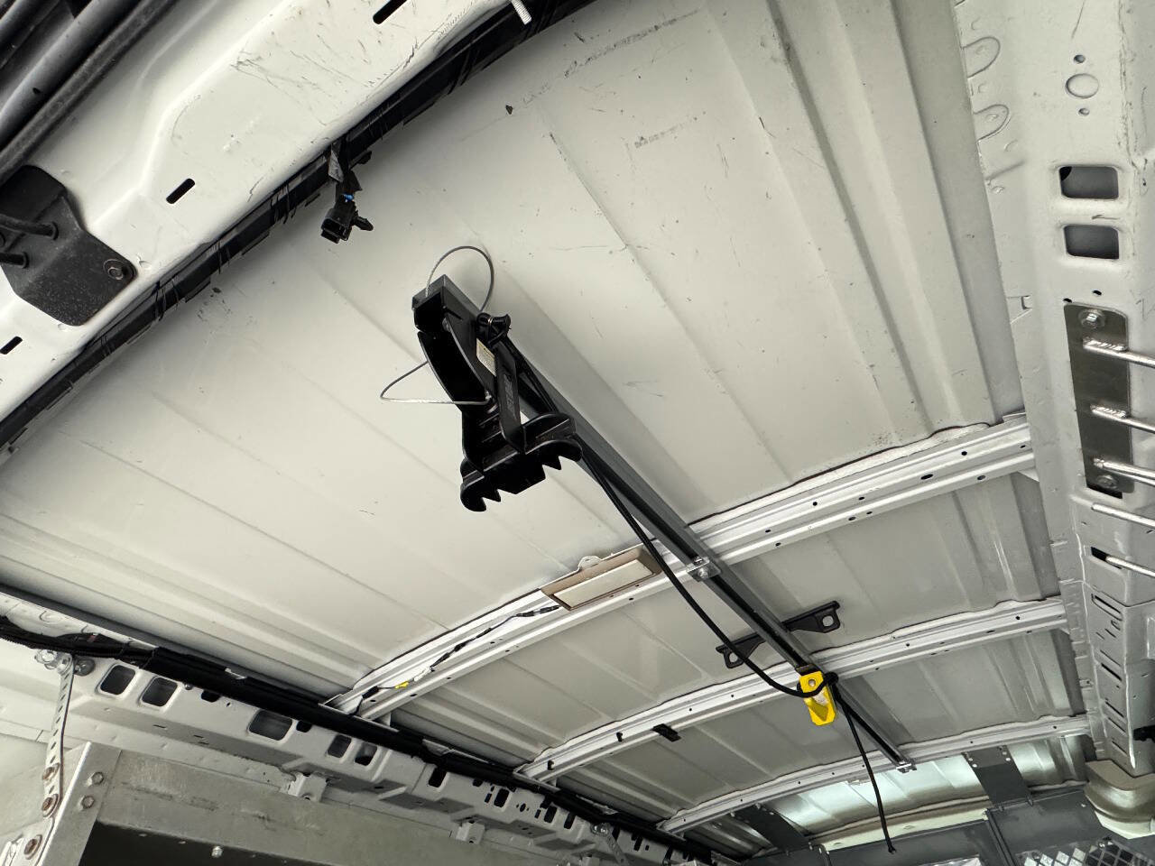 Used 2013 Chevrolet Express 1500 image 29