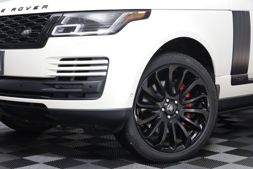 Used 2021 Land Rover Range Rover Long Wheelbase Autobiography image 3
