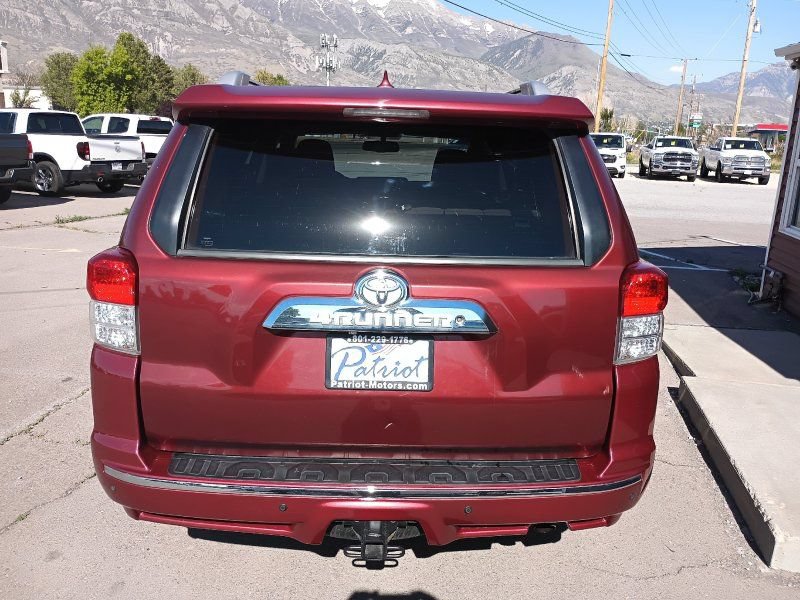 Used 2013 Toyota 4Runner SR5 w/ Convenience Pkg AWD/4WD image 4