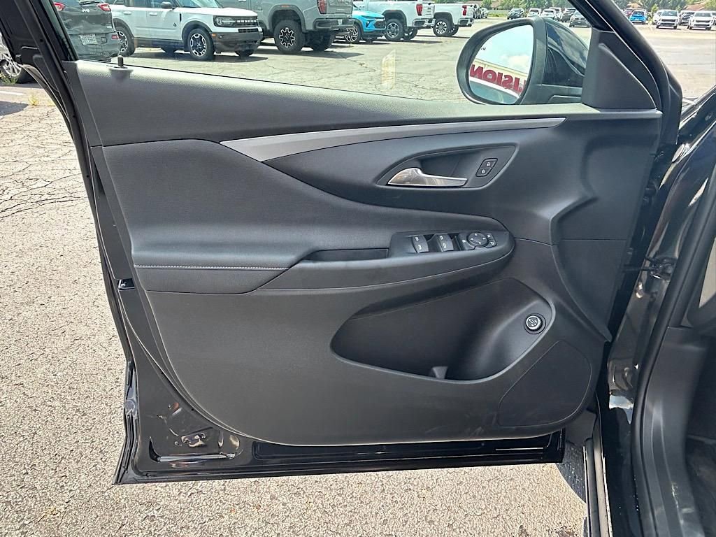 New 2025 Buick Envista Preferred w/ Convenience I Package image 17