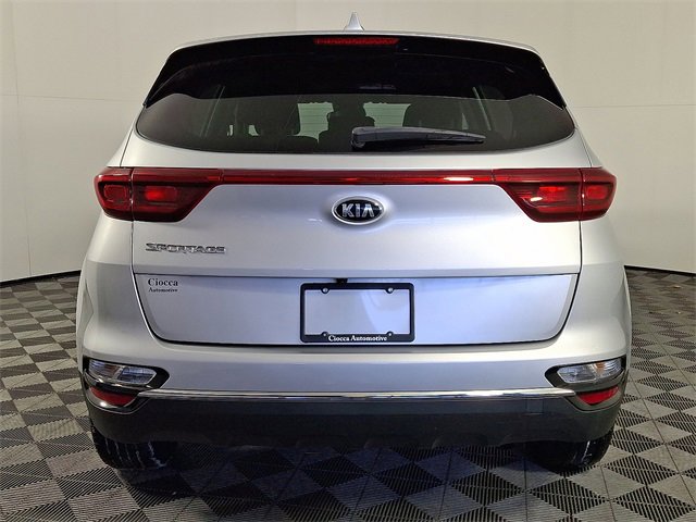 Used 2020 Kia Sportage LX image 8
