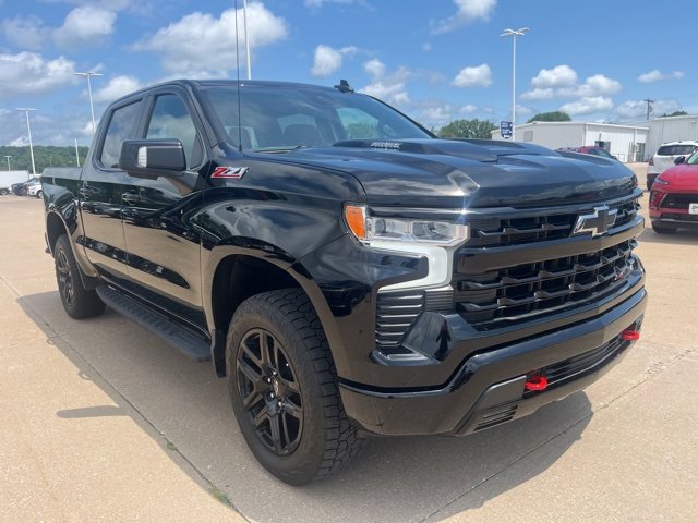 Used 2022 Chevrolet Silverado 1500 LT Trail Boss w/ LT Trail Boss Premium Package