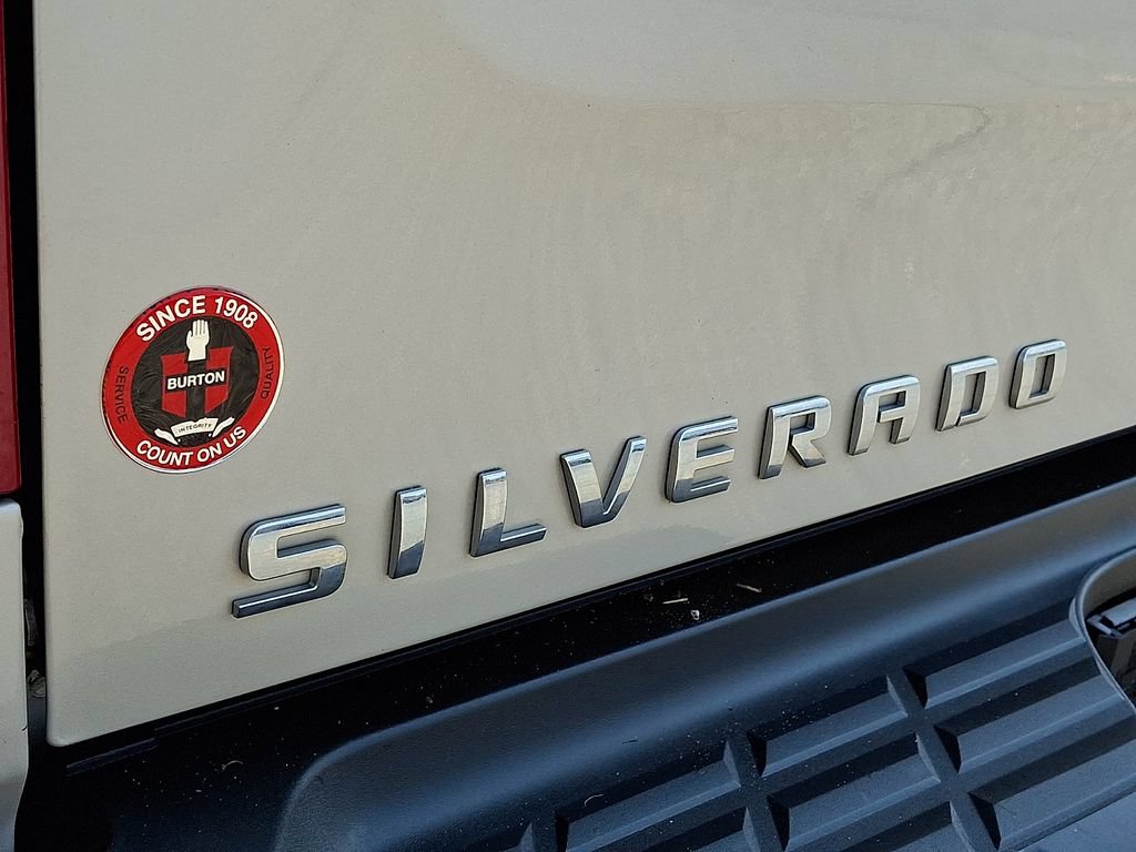 Used 2008 Chevrolet Silverado 2500 LT AWD/4WD image 28